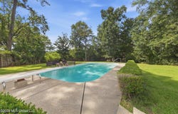 5428 Diamondhead Drive E, Diamondhead, MS 39525