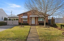 7120 Jackson Avenue, Taylor, MI 48180