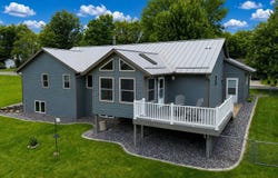 203 Willow St, Viroqua, WI 54665