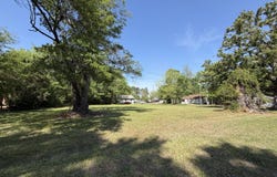 E 3rd Avenue, Chadbourn, NC 28431