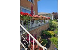 6003 Belmere Drive, Parma, OH 44129