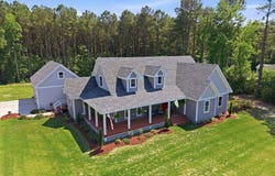 141 W Mobile Road, Harbinger, NC 27941