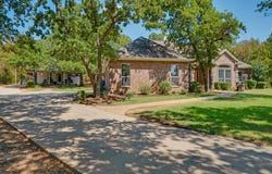 5600 Bridle Path, Aubrey, TX 76227