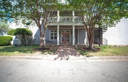 137 HARBOR POINT Ln, Memphis, TN 38103