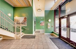 122 W Broughton Street, Savannah, GA 31401