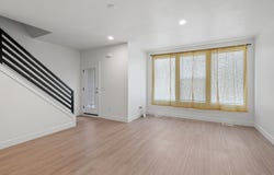 120 E ABBEVILLE Ct, Sandy, UT 84070