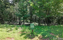 588 E Settings Boulevard NW, Valdese, NC 28690