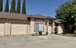 411 E Prospect Avenue, Exeter, CA 93221