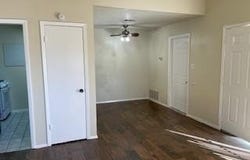 809 Plumpton Dr, Austin, TX 78745