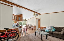 416 Clay St, Malvern, OH 44644