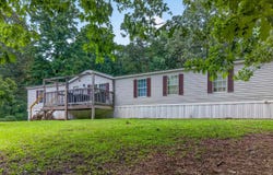 415 LOGGING ROAD, OHATCHEE, AL 36271