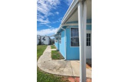 3952 Honolulu Dr., Ruskin, FL 33570