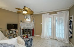 42 Colleen Ct, Baton Rouge, LA 70808
