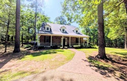 194 Cal Ray Dr., Camden, AR 71701