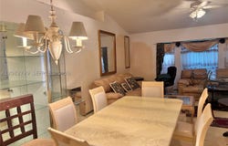 110 Hemingway Ct, Royal Palm Beach, FL 33411