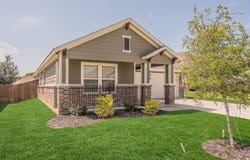 433 Rose Avenue, Cleburne, TX 76033