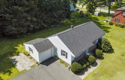 127 Springfield St, Palmer, MA 01069
