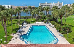10215 REGAL Drive, LARGO, FL 33774