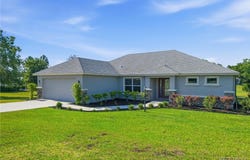 594 E Hartford Street, Hernando, FL 34442