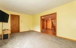 14615 Sperry Road, Newbury, OH 44065