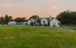4140 County Road 467, Elgin, TX 78621