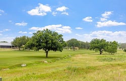 4364 Comanche Trace Dr, Kerrville, TX 78028