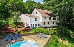 41 Roberts Road, Hopkinton, NH 03229