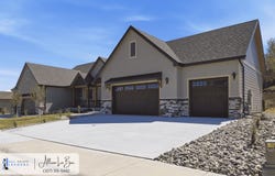 1661 Pinyon Parkway, Casper, WY 82609