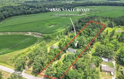 4886 State Road, Ridgeville, SC 29472