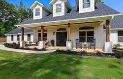 275 Fox Glove Ln, Longview, TX 75605