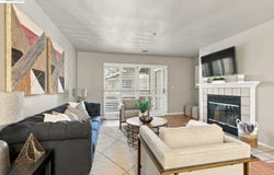 2627 Oak Rd, Walnut Creek, CA 94597