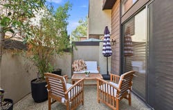 1349 N Columbus, Glendale, CA 91202