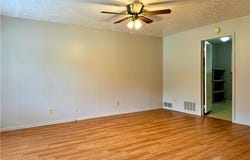 4823 Dunsmore Avenue, Ashtabula, OH 44004