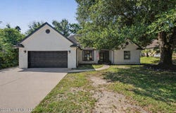 5562 E Diamondhead Drive, Diamondhead, MS 39525