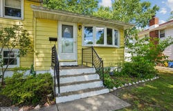 29 TRINITY Place, BARRINGTON, NJ 08007