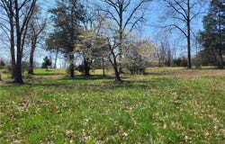 Emerald Hills Drive, Edwards, MO 65326