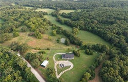 29420 Henning Road, Cole Camp, MO 65325