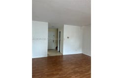 18101 NW 68th Ave, Hialeah, FL 33015