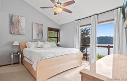 140 Moon Glitter Circle, Sunrise Beach, MO 65079