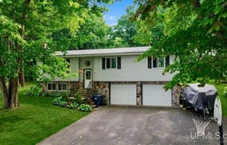 1405 Sugar Maple Lane, Houghton, MI 49931