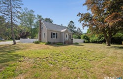 25 Douglas Drive, Meriden, CT 06451