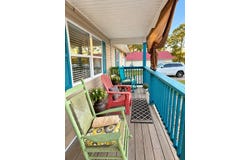 30 Jefferson St, Eastpoint, FL 32328