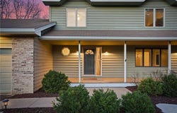8361 W Lake Drive, Chanhassen, MN 55317