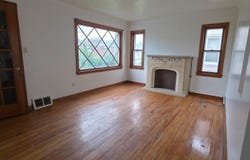 4935 E 86th Street, Garfield Heights, OH 44125