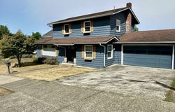3760 DUANE St, Astoria, OR 97103