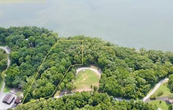 Cherokee Road, Glasgow, KY 42156