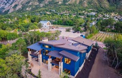 3773 E QUAIL HILL Ln S, Sandy, UT 84092