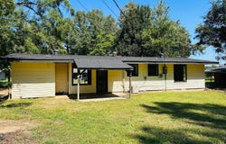 5 Marken Drive, Grenada, MS 38901