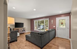 559 N 450 E, Valparaiso, IN 46383