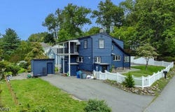 10 Cayuga Trl, Wayne Twp., NJ 07470-4406
